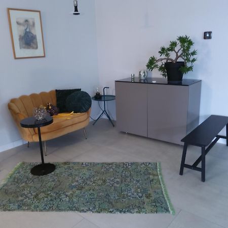 Bed & Breakfast Appartement 'T Haventje Ezinge Extérieur photo