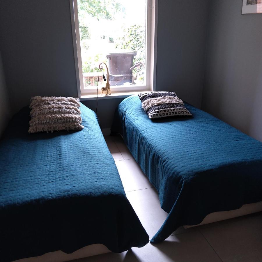Bed & Breakfast Appartement 'T Haventje Ezinge Extérieur photo